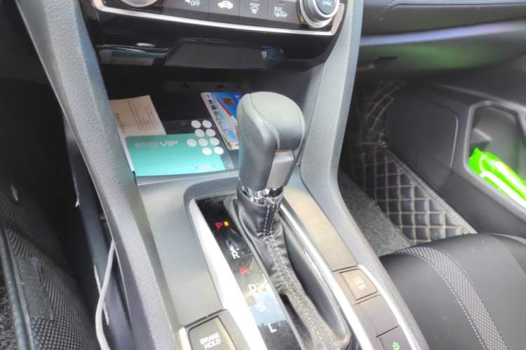 Used Honda Civic 2019 220TURBO CVT Dynamic Edition China VI Gear Lever