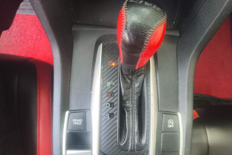 Used Honda Civic 2019 220TURBO CVT Dynamic Edition China VI Emission Standard Gear Lever