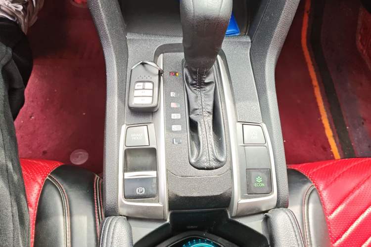 Used Honda Civic 2019 220TURBO CVT Dynamic Edition China VI Gear Lever