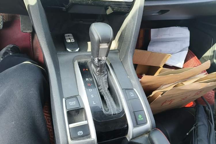 Used Honda Civic 2019 220TURBO CVT Dynamic Edition China VI Gear Lever