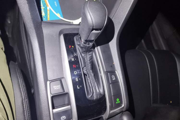 Used Honda Civic 2019 220TURBO CVT Dynamic Edition China VI Emission Standard Gear Lever