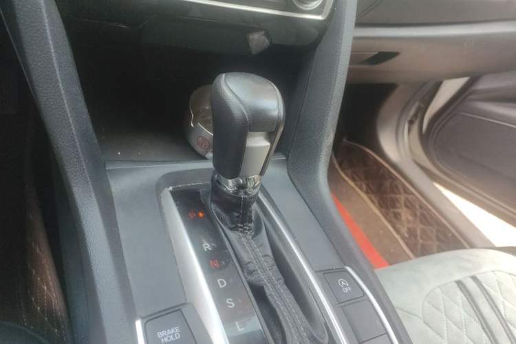 Used Honda Civic 2019 220TURBO CVT Dynamic Edition China VI Gear Lever