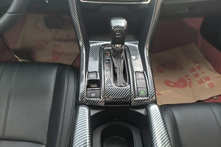 Used Honda Civic 2019 180TURBO CVT Shangyue Edition China VI Emission Standard Gear Lever