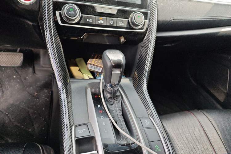 Used Honda Civic 2019 220TURBO CVT Dynamic Edition China VI Gear Lever
