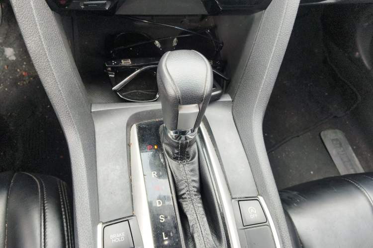 Used Honda Civic 2019 220TURBO CVT Dynamic Edition China VI Gear Lever