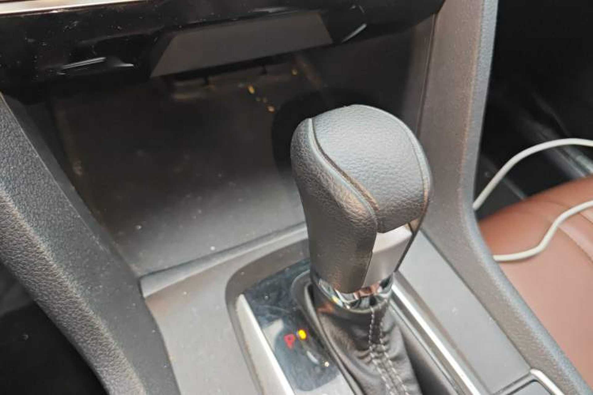 Used Honda Civic 2019 220TURBO CVT Dynamic Edition China VI Gear Lever