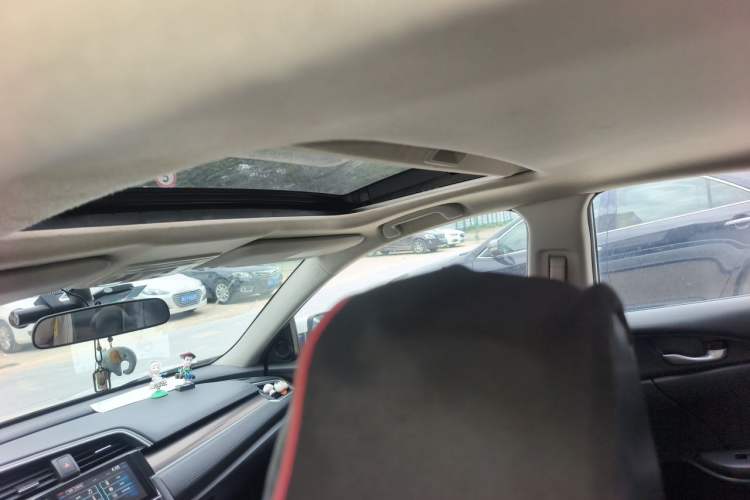 Used Honda Civic 2019 220TURBO Manual Jinkong Edition China V Emission Standard Headliner