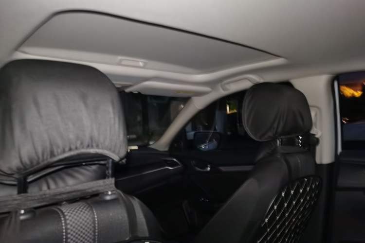 Used Honda Civic 2019 220TURBO CVT Dynamic Edition China VI Emission Standard Headliner