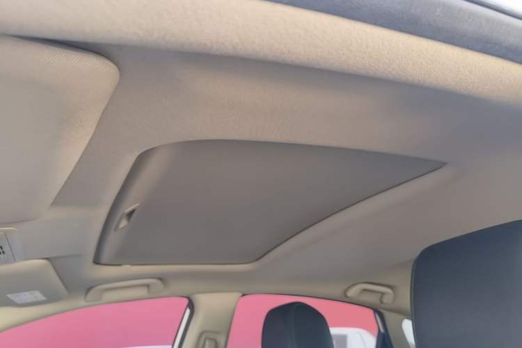 Used Honda Civic 2019 180TURBO CVT Shangqing Edition China VI Headliner