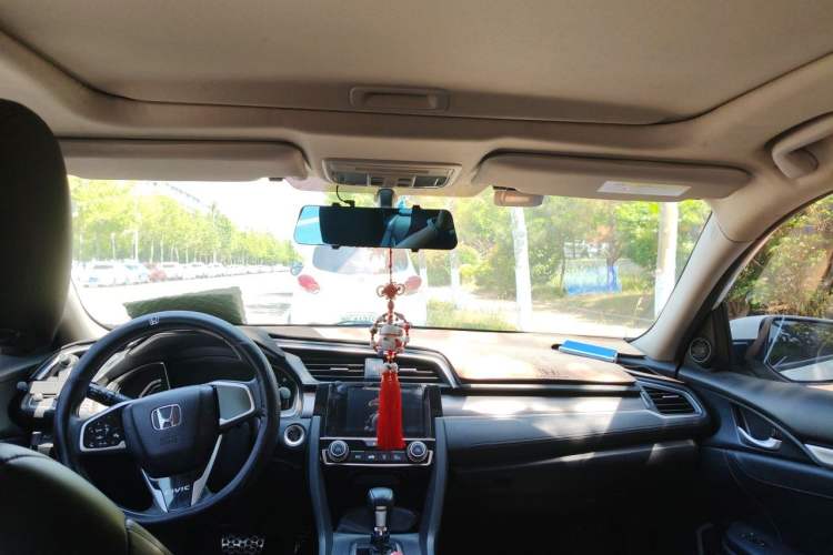 Used Honda Civic 2019 220TURBO CVT Dynamic Edition China VI Emission Standard Headliner