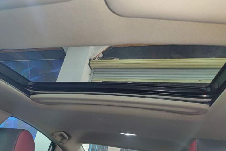 Used Honda Civic 2019 220TURBO Manual Jinkong Edition China VI Headliner