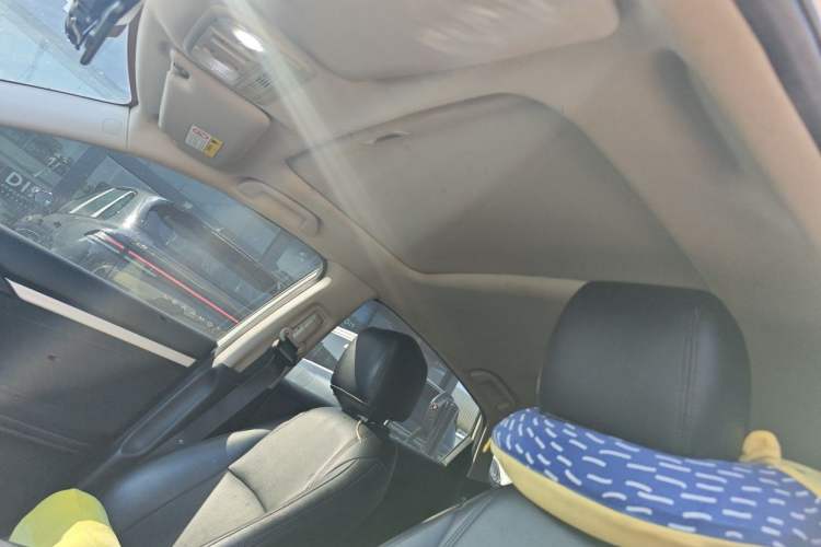 Used Honda Civic 2019 180TURBO CVT Shangdong Edition China VI Headliner