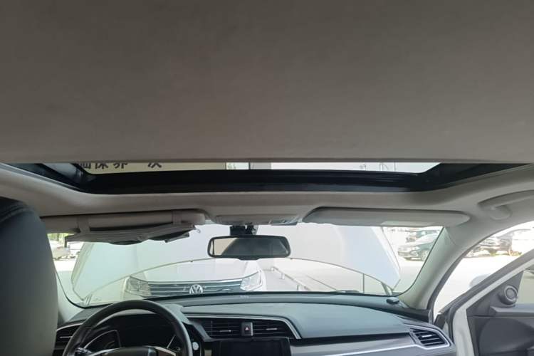Used Honda Civic 2019 220TURBO CVT Power Edition China VI Emission Standard Headliner