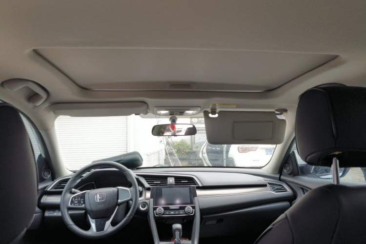 Used Honda Civic 2019 220TURBO CVT Dynamic Edition China VI Headliner