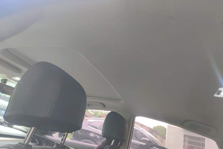 Used Honda Civic 2019 220TURBO CVT Dynamic Edition China VI Headliner
