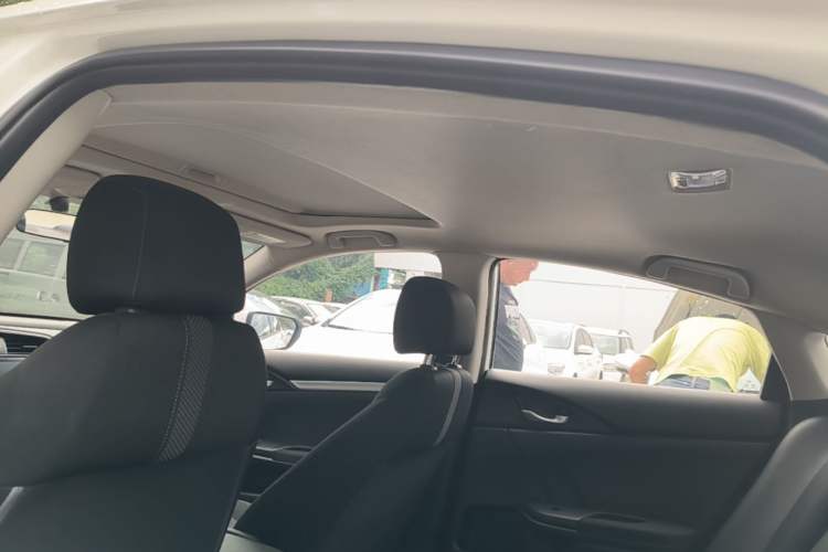 Used Honda Civic 2019 180TURBO CVT Shangdong Edition China VI Headliner