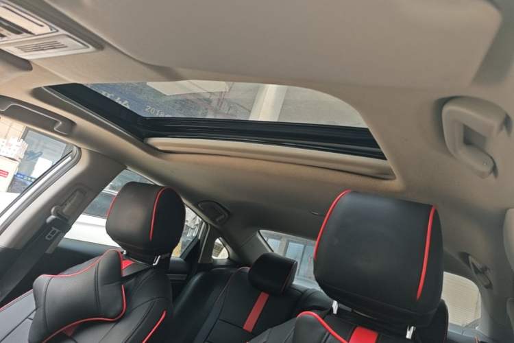 Used Honda Civic 2019 220TURBO CVT Dynamic Edition China VI Headliner