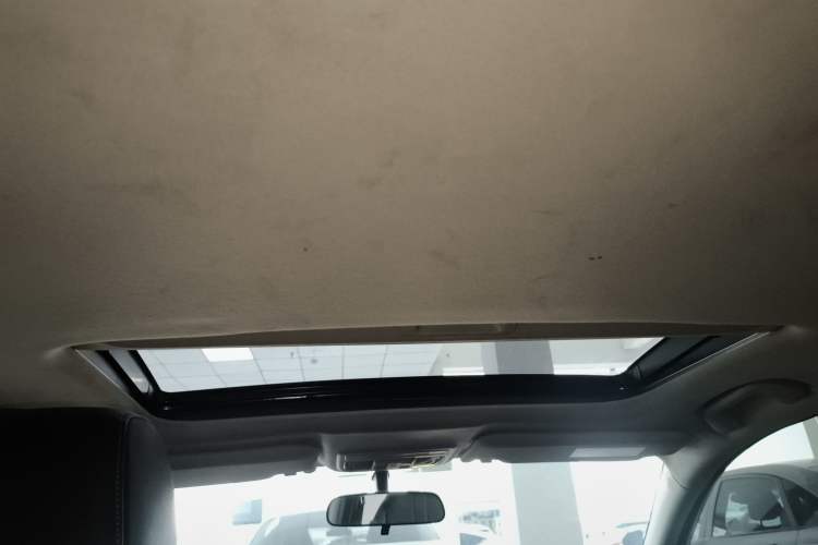 Used Honda Civic 2019 220TURBO CVT Dynamic Edition China VI Headliner