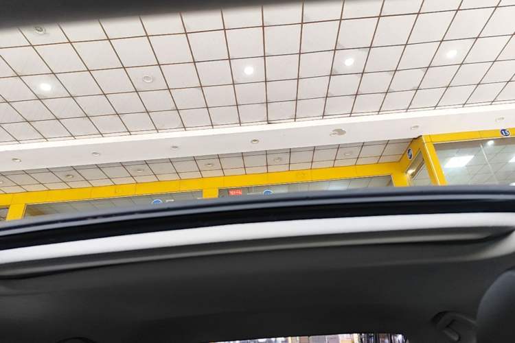 Used Honda Civic 2019 220TURBO CVT Dynamic Edition China VI Emission Standard Headliner