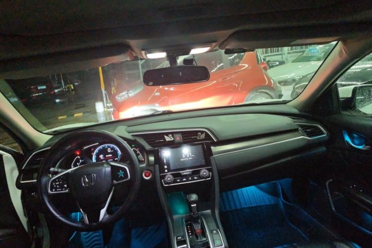 Used Honda Civic 2019 220TURBO CVT Dynamic Edition China VI Interior 2