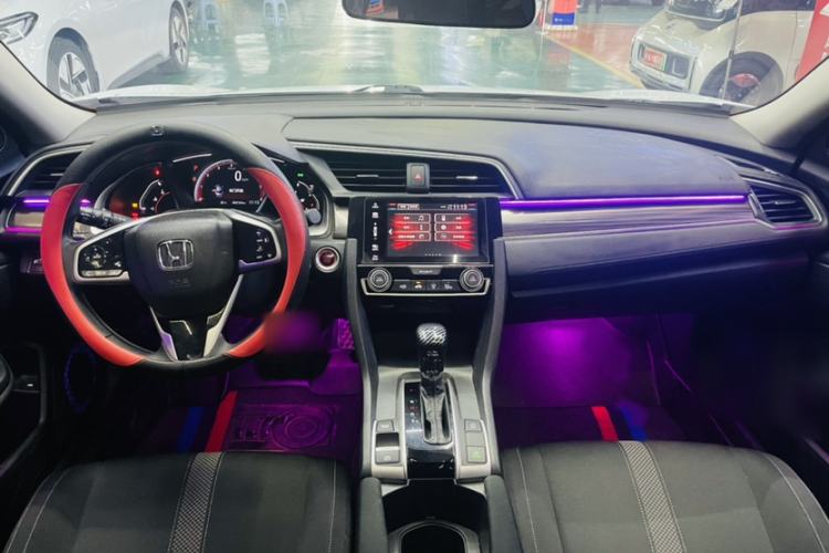 Used Honda Civic 2019 220TURBO CVT Dynamic Edition China VI Emission Standard Interior 2