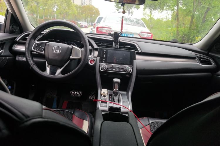 Used Honda Civic 2019 220TURBO CVT Dynamic Edition China VI Emission Standard Interior 2