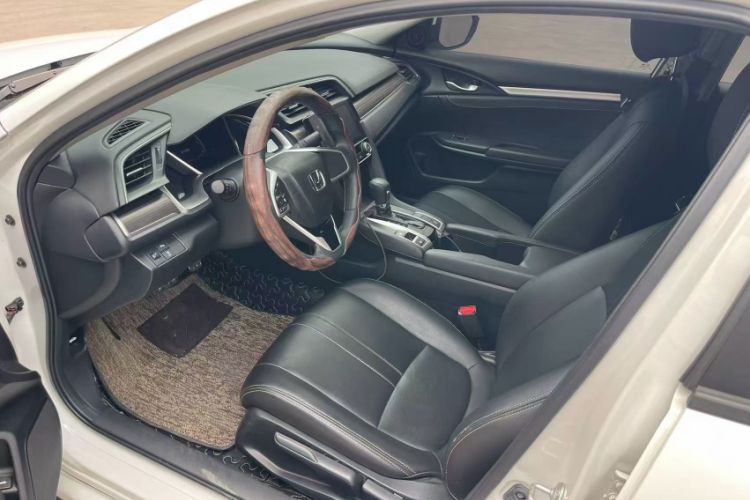 Used Honda Civic 2019 220TURBO CVT Dynamic Edition China VI Emission Standard Interior 2