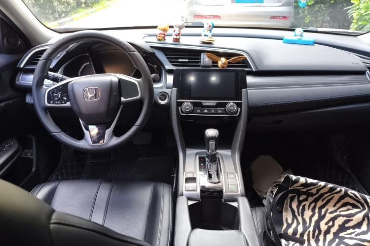 Used Honda Civic 2019 220TURBO CVT Dynamic Edition China VI Interior 2