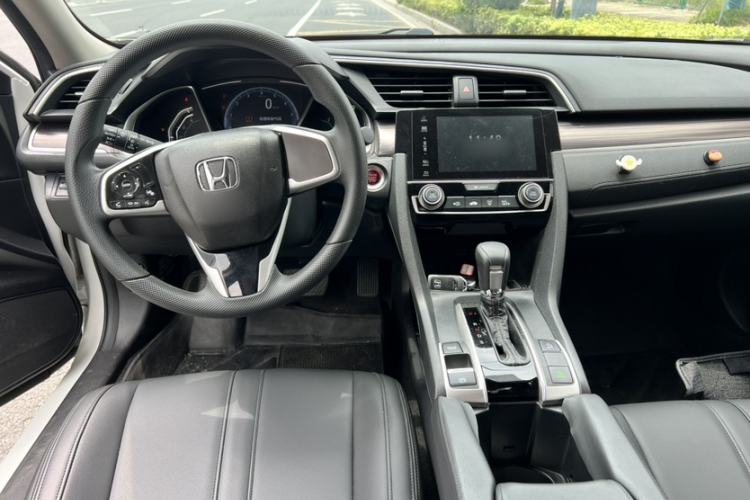 Used Honda Civic 2019 220TURBO CVT Dynamic Edition China VI Interior 2