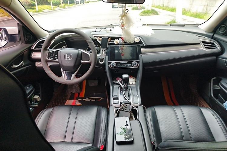 Used Honda Civic 2019 220TURBO CVT Dynamic Edition China VI Interior 2
