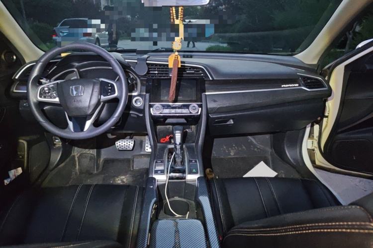 Used Honda Civic 2019 220TURBO CVT Dynamic Edition China VI Interior 2