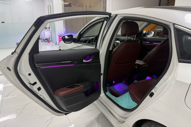 Used Honda Civic 2019 220TURBO Manual Jinkong Edition China VI Interior 2