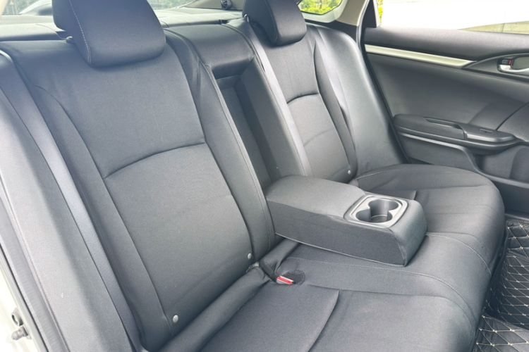 Used Honda Civic 2019 220TURBO CVT Dynamic Edition China V Interior 2