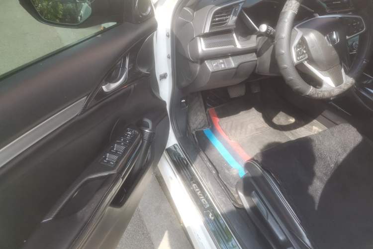Used Honda Civic 2019 220TURBO CVT Dynamic Edition China VI Interior 3