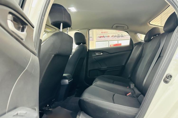 Used Honda Civic 2019 180TURBO CVT Shangyue Edition China VI Emission Standard Interior 3
