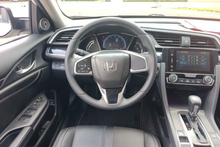 Used Honda Civic 2019 220TURBO CVT Dynamic Edition China VI Interior 4