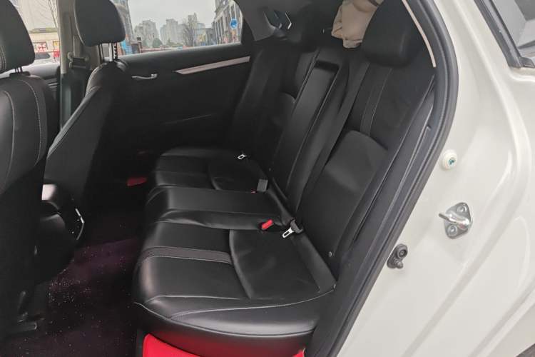 Used Honda Civic 2019 220TURBO CVT Ignition Edition China V Emission Standard Interior 4