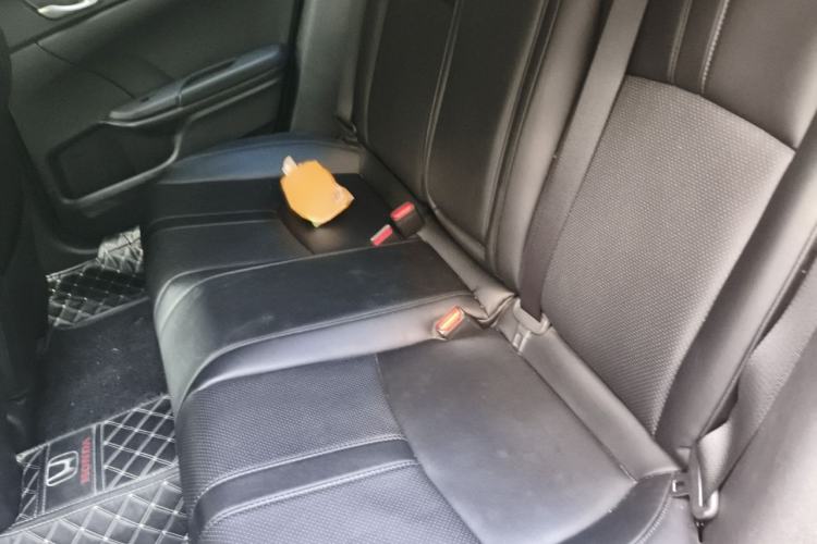 Used Honda Civic 2019 220TURBO CVT Dynamic Edition China VI Interior 4