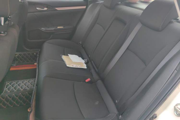 Used Honda Civic 2019 220TURBO CVT Dynamic Edition China VI Interior 4