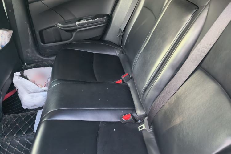 Used Honda Civic 2019 220TURBO Manual Jinkong Edition China VI Interior 4