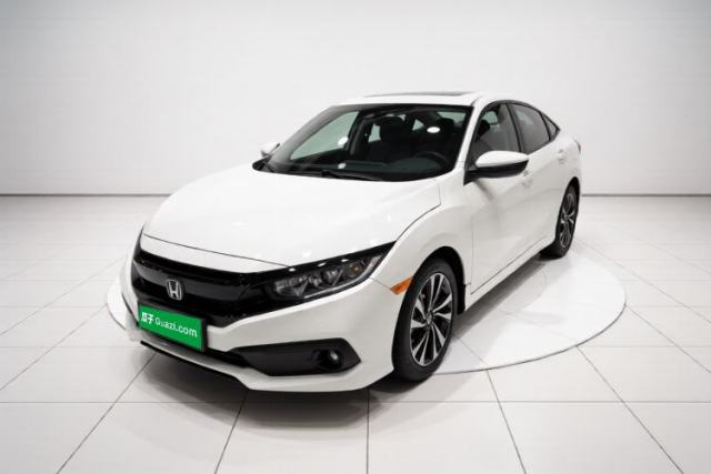 Ojetý Honda Civic 2019 220TURBO CVT Dynamic Edition China V Emission Standard