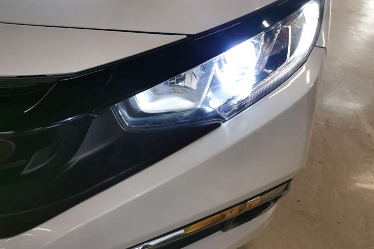 Used Honda Civic 2019 220TURBO CVT Dynamic Edition China VI Left Front Headlight