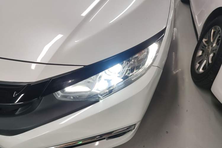 Used Honda Civic 2019 220TURBO CVT Dynamic Edition China VI Left Front Headlight
