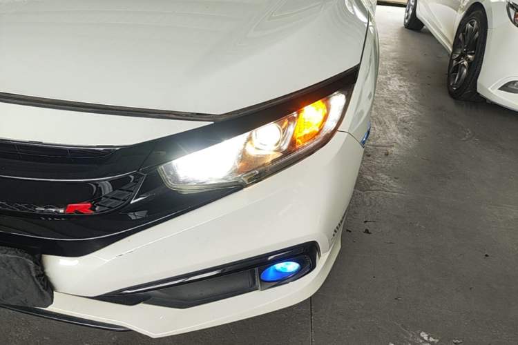 Used Honda Civic 2019 220TURBO CVT Dynamic Edition China VI Emission Standard Left Front Headlight