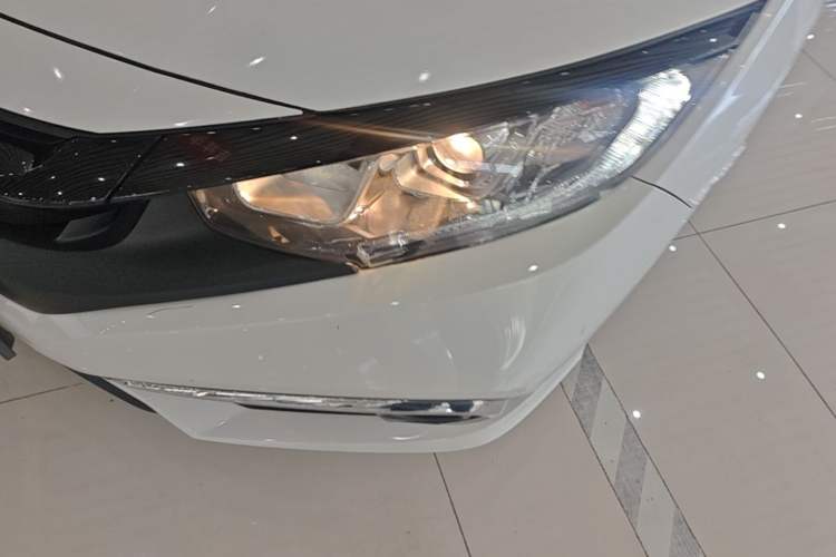 Used Honda Civic 2019 220TURBO CVT Dynamic Edition China VI Left Front Headlight