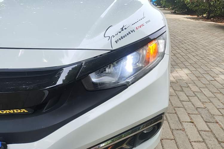 Used Honda Civic 2019 220TURBO CVT Dynamic Edition China VI Left Front Headlight