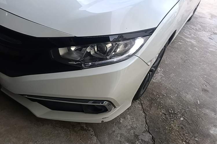 Used Honda Civic 2019 220TURBO CVT Dynamic Edition China VI Left Front Headlight