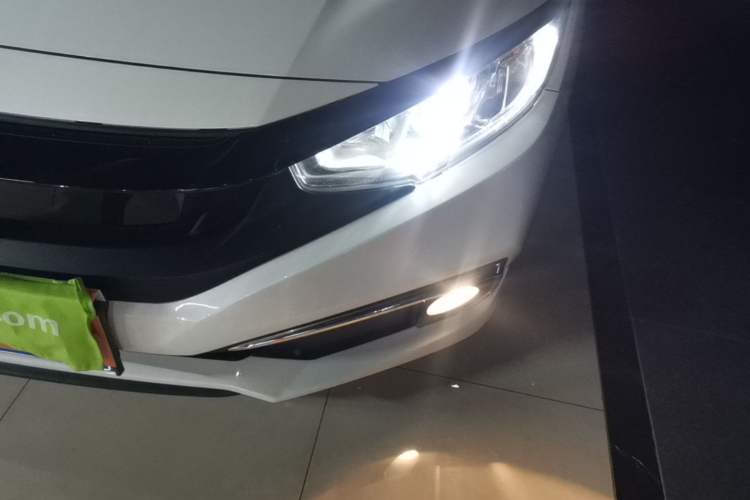Used Honda Civic 2019 220TURBO CVT Dynamic Edition China VI Left Front Headlight