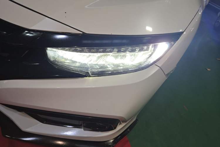 Used Honda Civic 2019 220TURBO CVT Dynamic Edition China VI Emission Standard Left Front Headlight