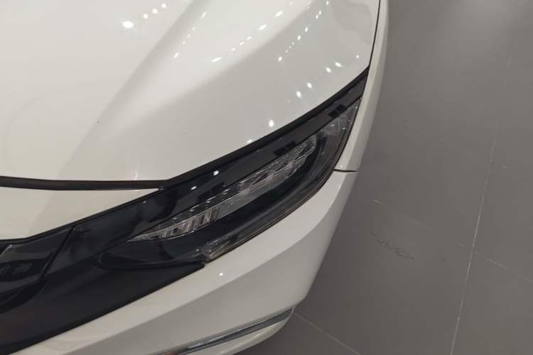 Used Honda Civic 2019 180TURBO CVT Shangqing Edition China V Left Front Headlight